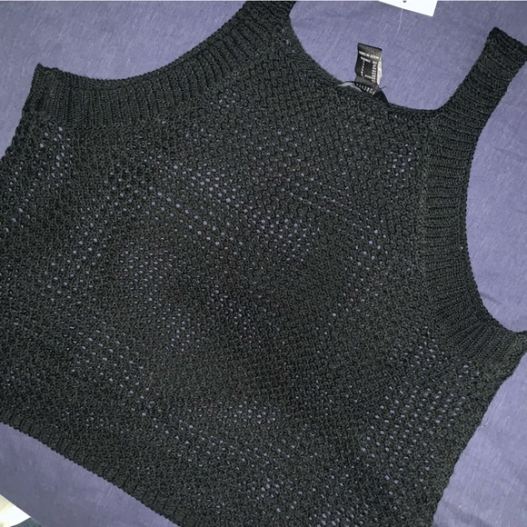 Fish Net Sweater - Picture 2 of 4